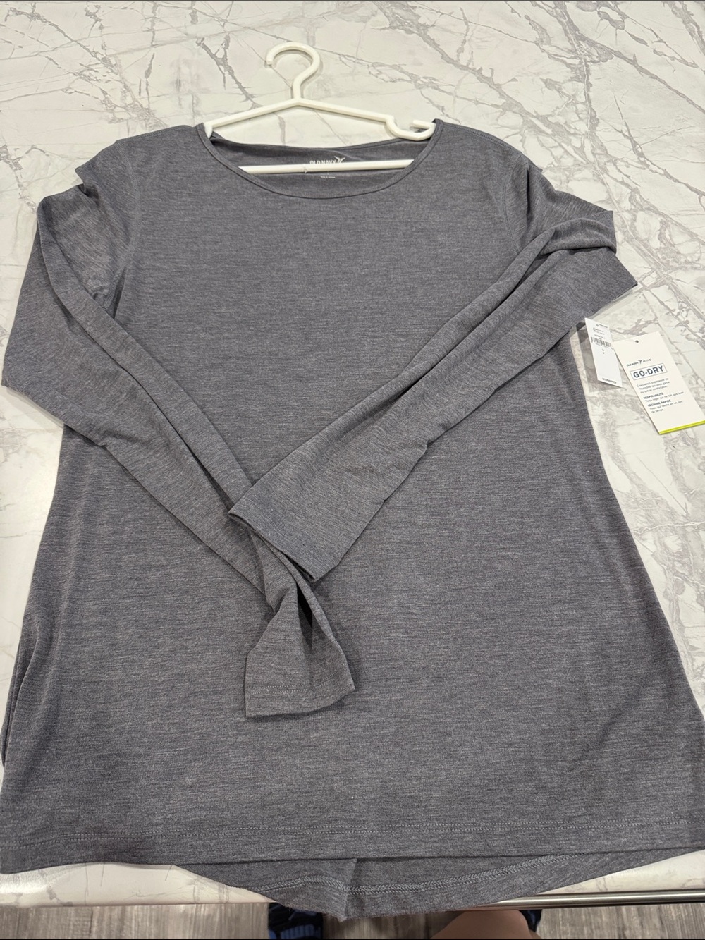 Old Navy Gray Crew Neck Long-Sleeve Tee